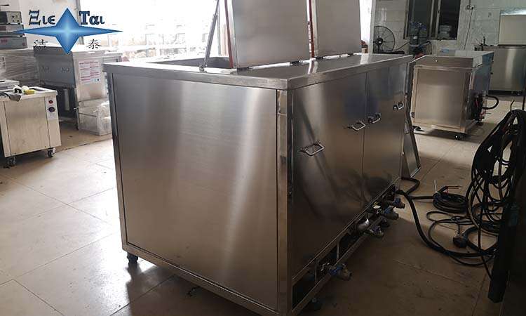 超聲波清洗機(jī)如何清洗化學(xué)污染物？